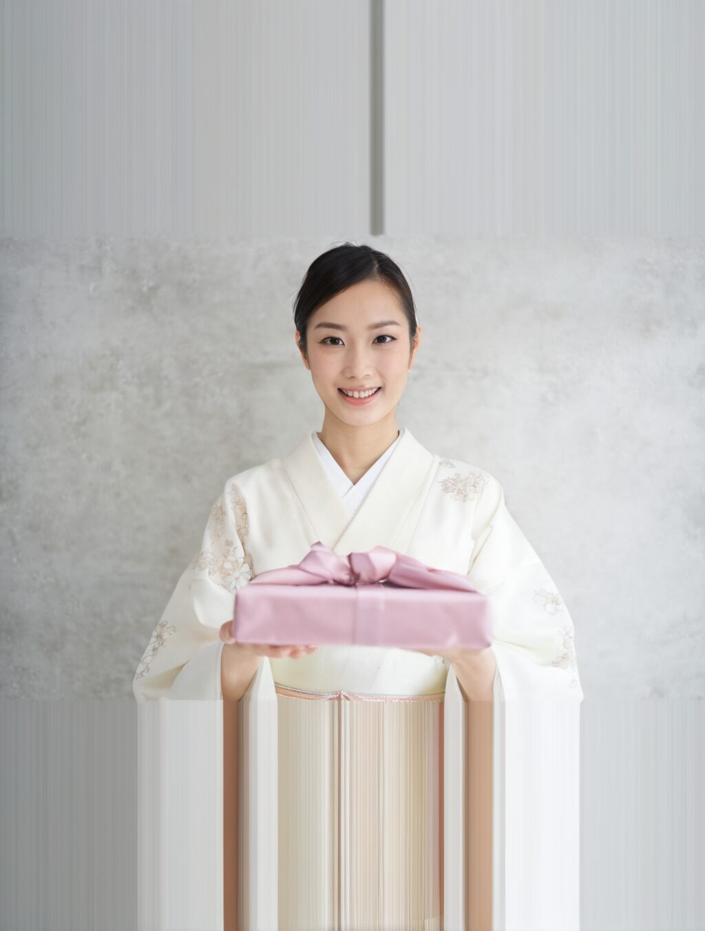 gift giving etiquette in japan business
