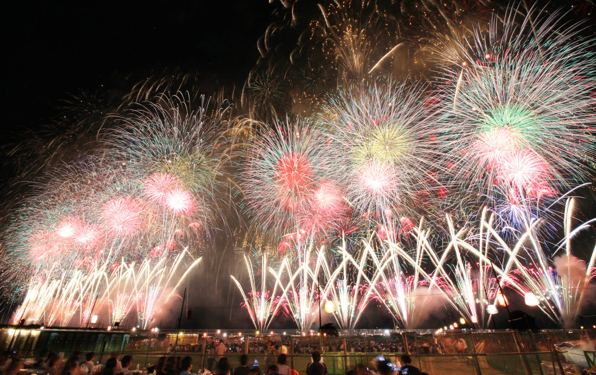 Nagaoka Fireworks Festival | Travel Japan (Japan National Tourism ...