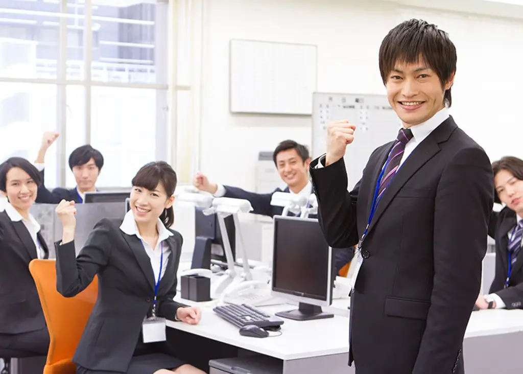 Japan Working Culture - The Old And The New