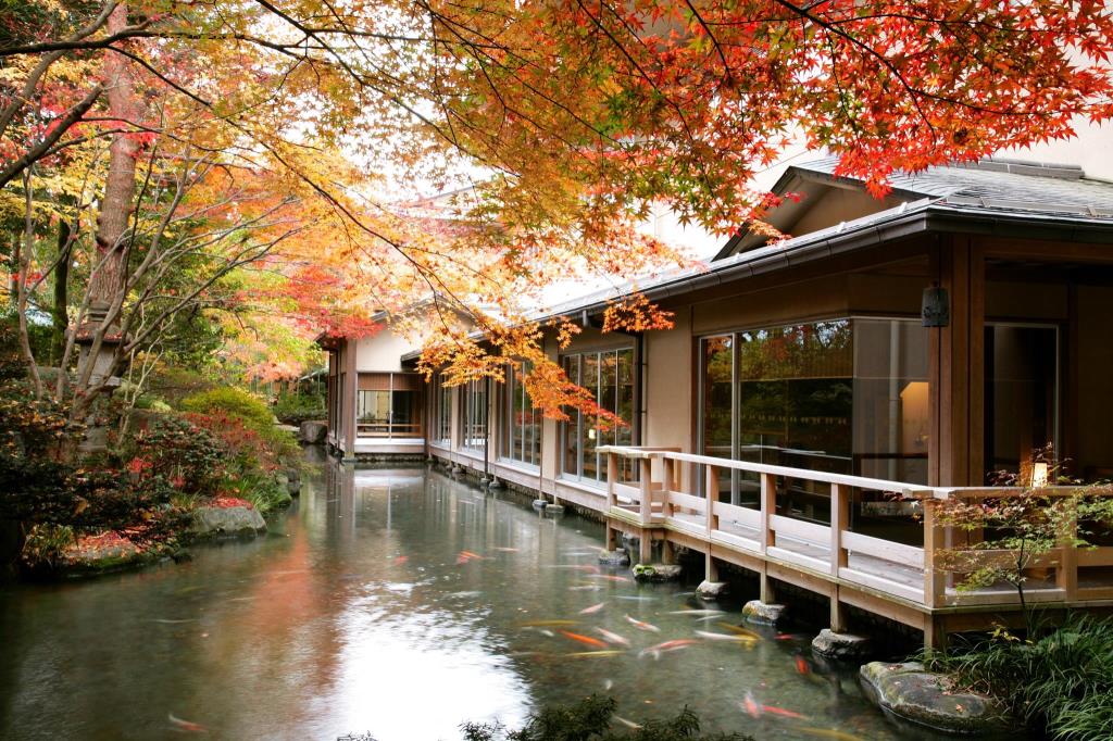 Traditional Lodging in Japan: Top 10 Japanese Ryokan Hotels chosen by ...