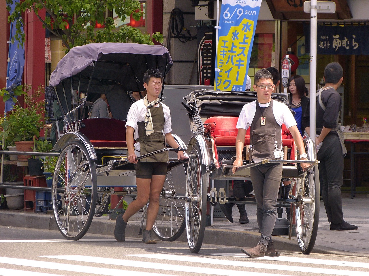 Exploring Asakusa with Kids: A Family Adventure in Tokyo